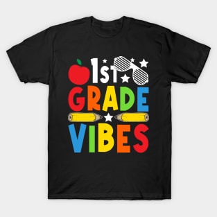 1st Grade Vibes Teachers Boys Girls Funny Back To School T-Shirt